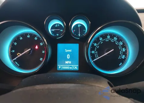 2014 Buick Verano Leather Group z USA, uszkodzony, nr VIN 1G4PS5SKXE4166901